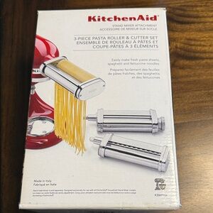 KitchenAid Stainless Steel Pasta Roller & Cutter Set like new